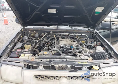 2000 Nissan Xterra Se/Xe z USA, uszkodzony, nr VIN 5N1ED28T2YC604160